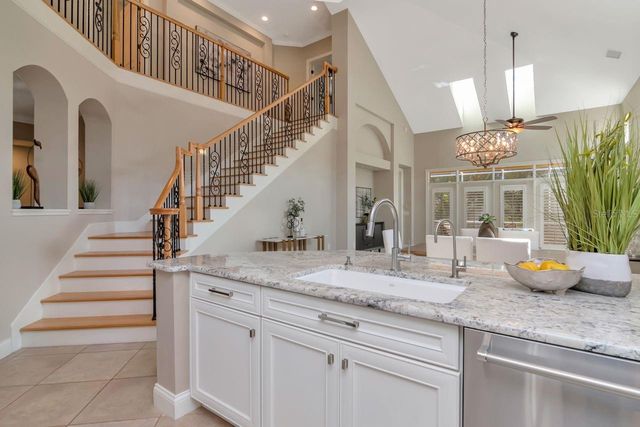 1900 PAW PAW PLACE, Trinity, FL 34655