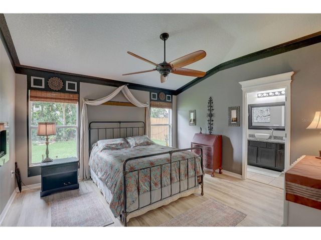 8252 CRESCENT MOON DRIVE, New Port Richey, FL 34655