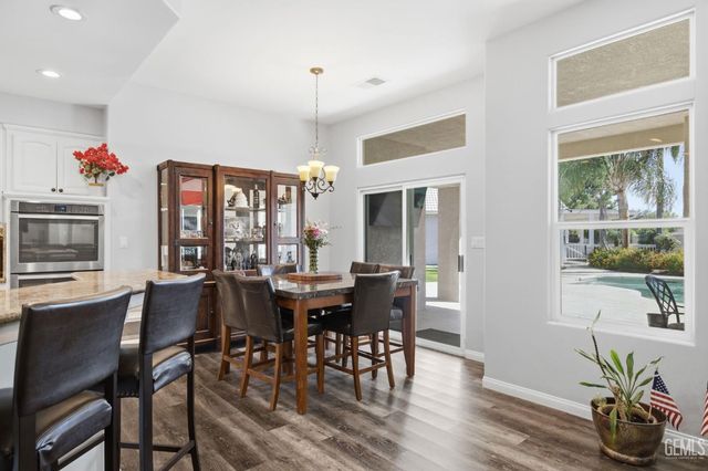 15304 Anita Catrina Court, Bakersfield, CA 93314