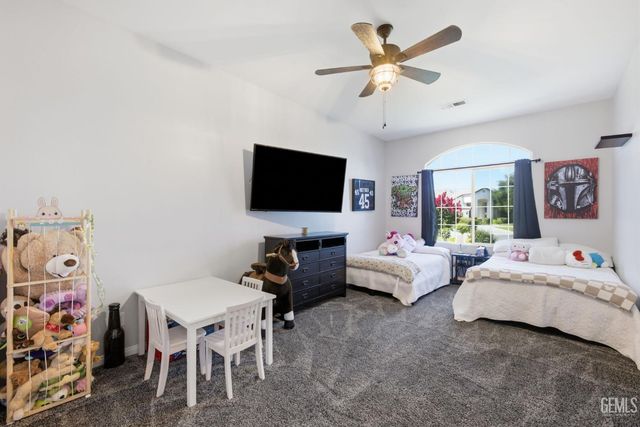 15304 Anita Catrina Court, Bakersfield, CA 93314