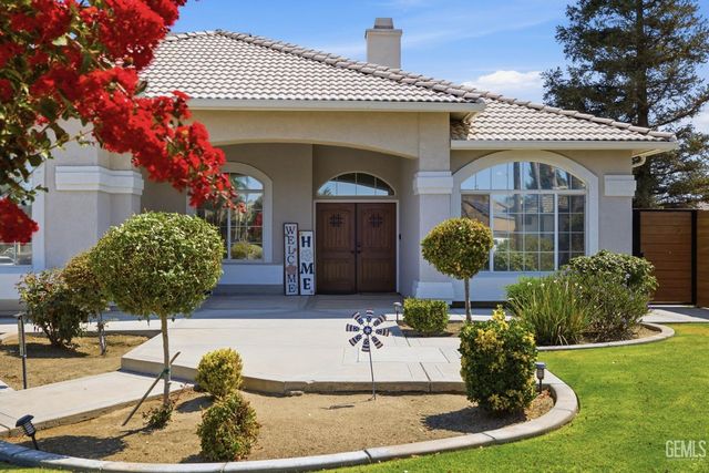 15304 Anita Catrina Court, Bakersfield, CA 93314