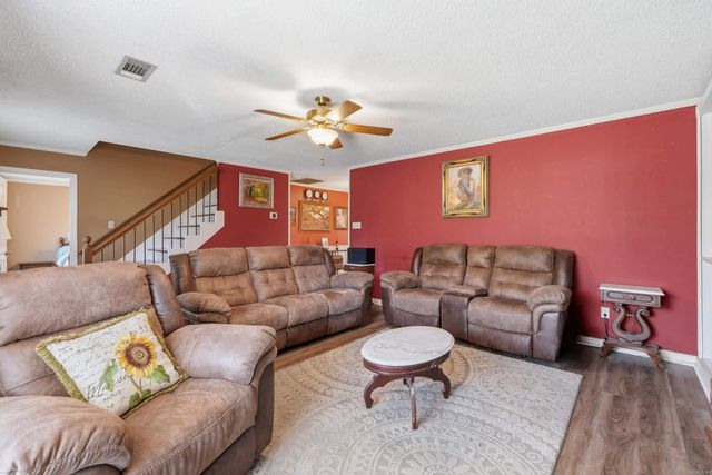 612 Dogwood Meadows Lane, Austin, AR 72007