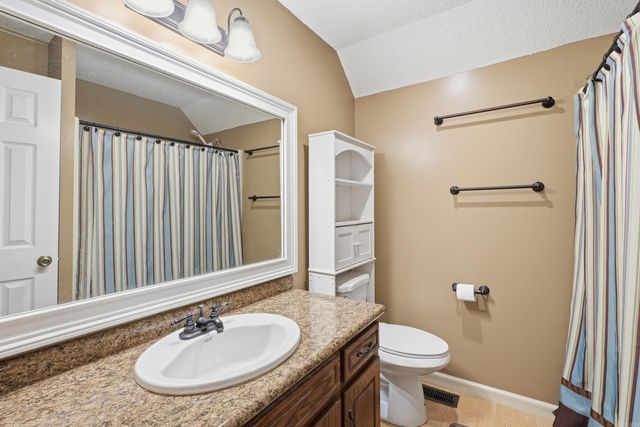 612 Dogwood Meadows Lane, Austin, AR 72007