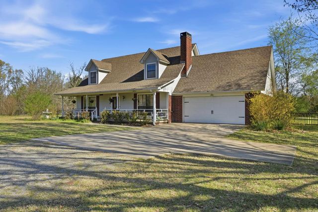 612 Dogwood Meadows Lane, Austin, AR 72007