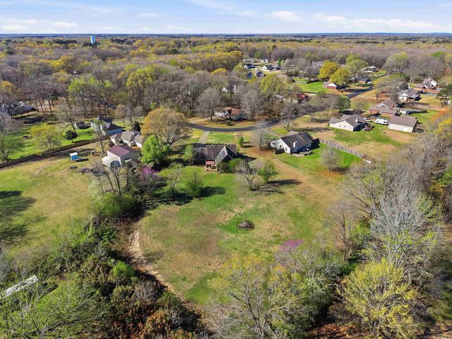 612 Dogwood Meadows Lane, Austin, AR 72007