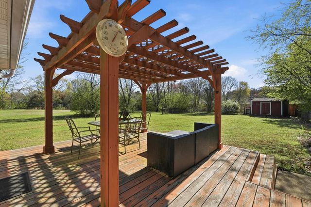 612 Dogwood Meadows Lane, Austin, AR 72007