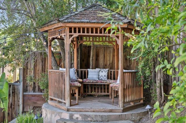 13841 Malcom Avenue, Saratoga, CA 95070