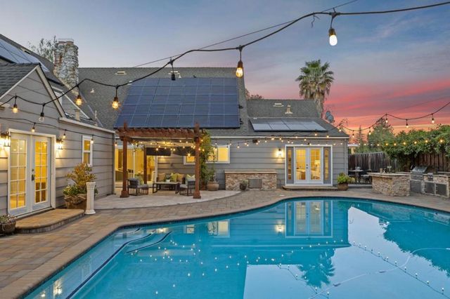 13841 Malcom Avenue, Saratoga, CA 95070