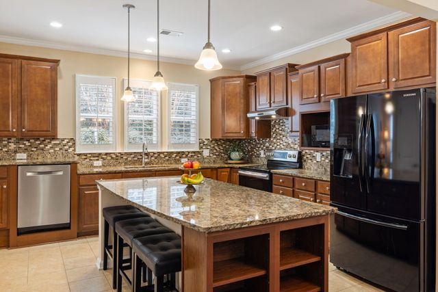 547 Sea Foam Street, Summerville, SC 29486