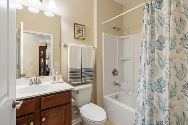 547 Sea Foam Street, Summerville, SC 29486