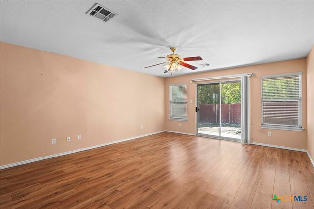 228 San Felipe Drive, Kyle, TX 78640
