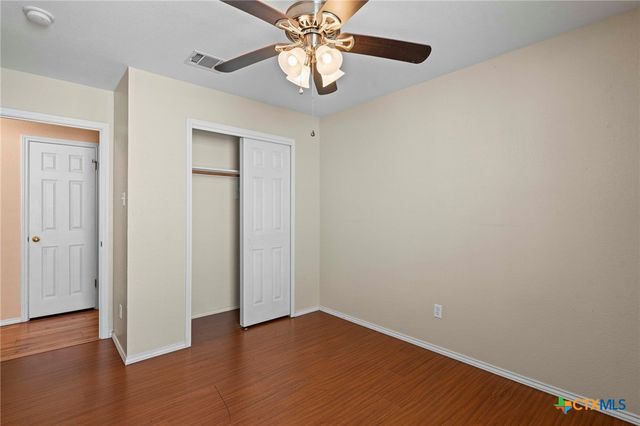 228 San Felipe Drive, Kyle, TX 78640