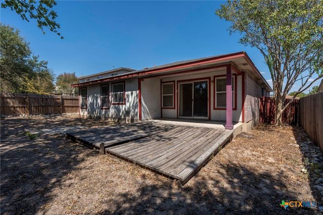 228 San Felipe Drive, Kyle, TX 78640