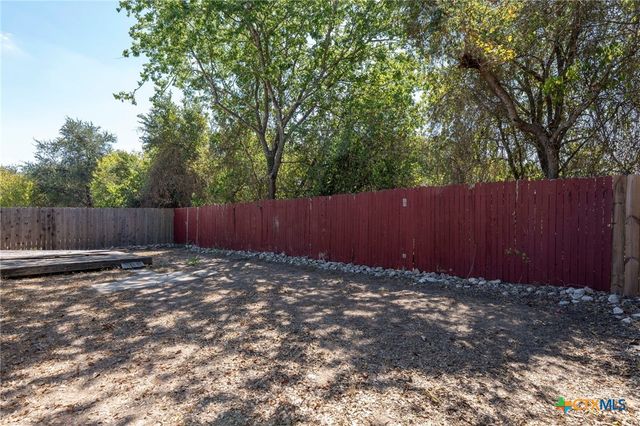 228 San Felipe Drive, Kyle, TX 78640