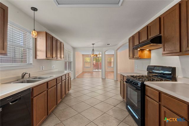 228 San Felipe Drive, Kyle, TX 78640