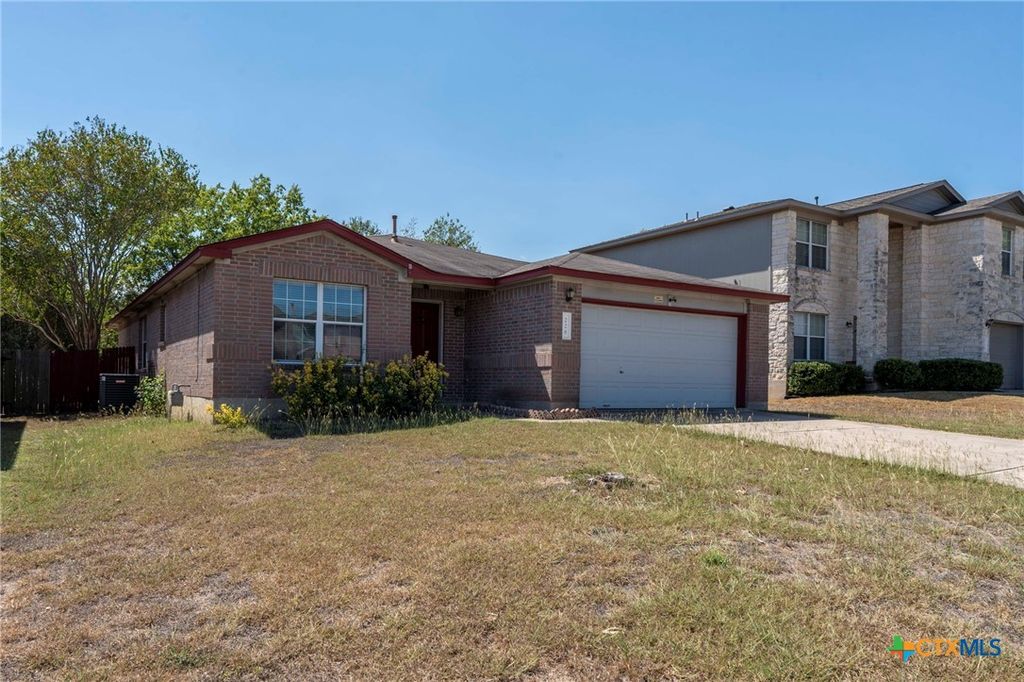 228 San Felipe Drive, Kyle, TX 78640