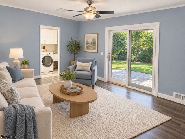 7 Crossbrook Ln, West Caldwell Twp., NJ 07006