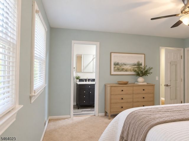 7 Crossbrook Ln, West Caldwell Twp., NJ 07006