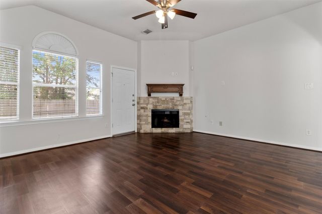 8003 Sports Haven Drive, Humble, TX 77346