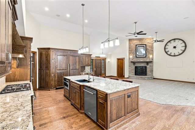 4513 Sunset Cove Drive, Medina, OH 44256