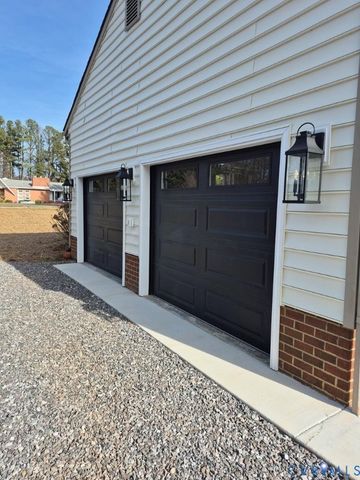 235 Country Club Rd, Charlotte Courthouse, VA 23947