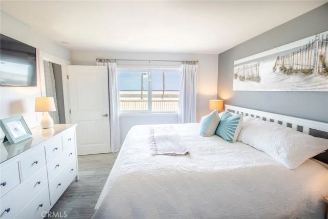 275 E Surfside, Port Hueneme, CA 93041