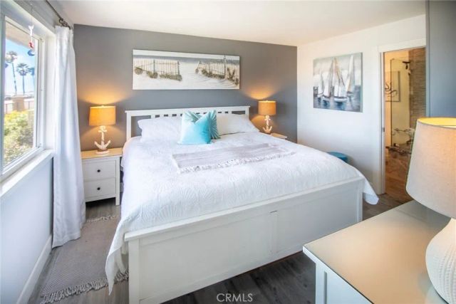 275 E Surfside, Port Hueneme, CA 93041