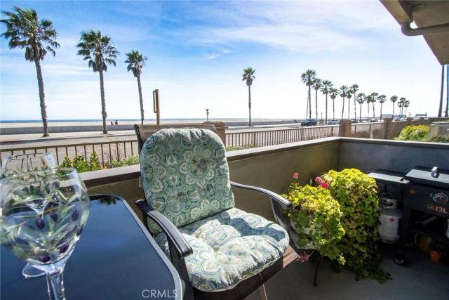 275 E Surfside, Port Hueneme, CA 93041