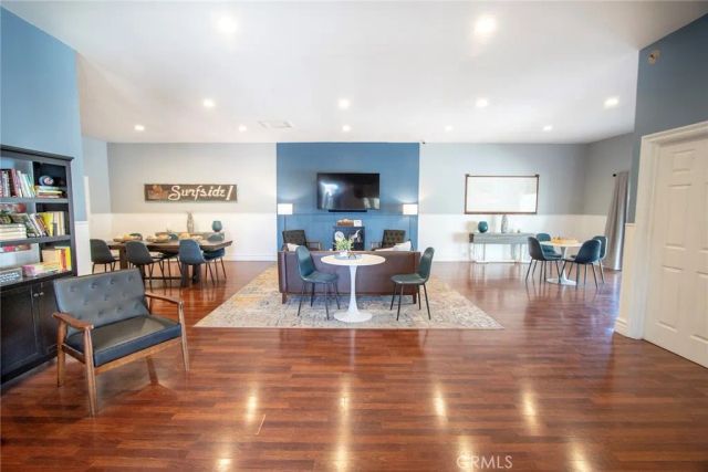 275 E Surfside, Port Hueneme, CA 93041
