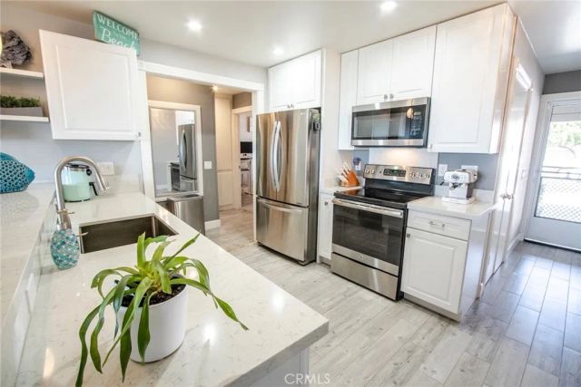 275 E Surfside, Port Hueneme, CA 93041