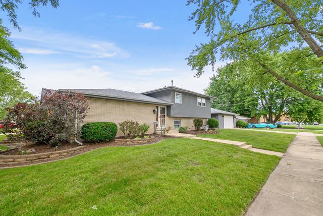 3700 W 120th Place, Alsip, IL 60803