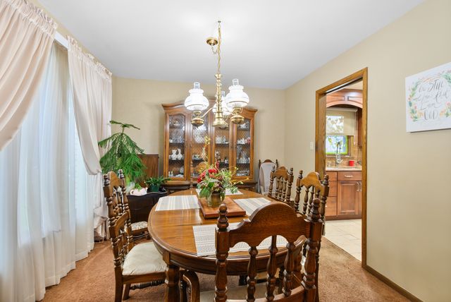 3700 W 120th Place, Alsip, IL 60803