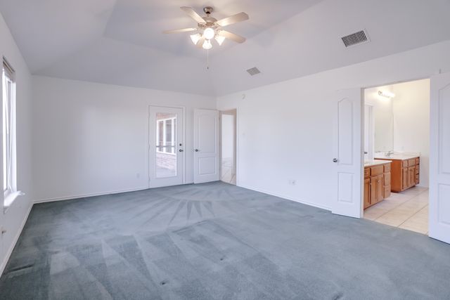 7807 Prentiss Avenue, Lubbock, TX 79424