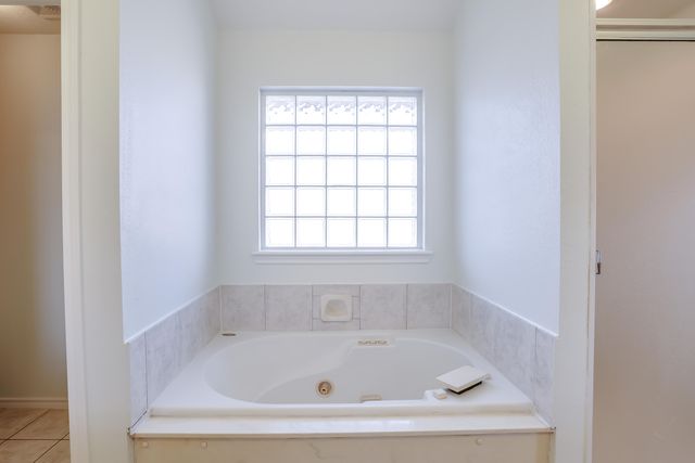 7807 Prentiss Avenue, Lubbock, TX 79424