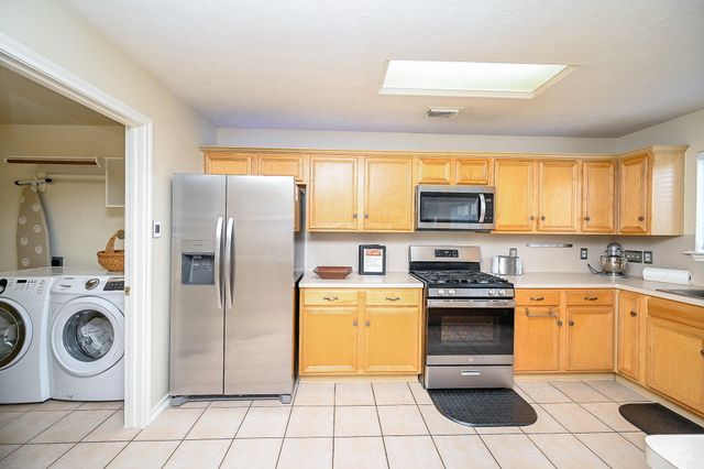 12122 Lucky Meadow Drive, Tomball, TX 77375