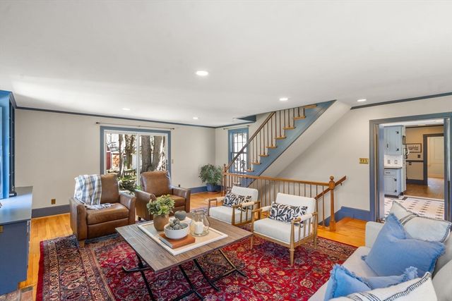 96 Hudson Rd, Sudbury, MA 01776