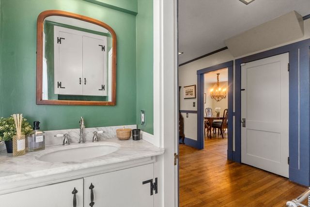 96 Hudson Rd, Sudbury, MA 01776