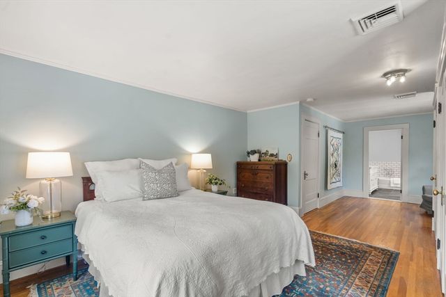 96 Hudson Rd, Sudbury, MA 01776