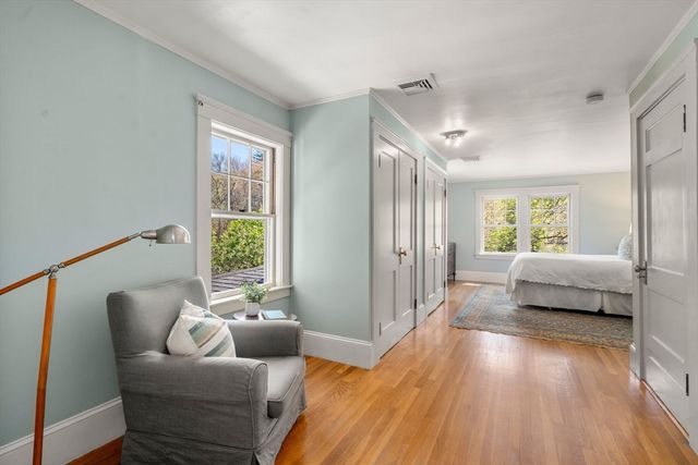 96 Hudson Rd, Sudbury, MA 01776
