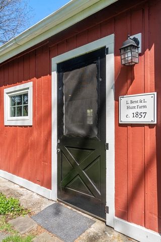 96 Hudson Rd, Sudbury, MA 01776