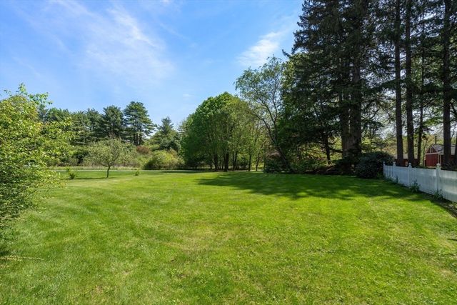 96 Hudson Rd, Sudbury, MA 01776