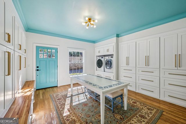 4575 Jett Road, Atlanta, GA 30327