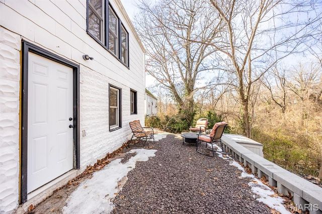 1 Cedar Hill Street, Belleville, IL 62223