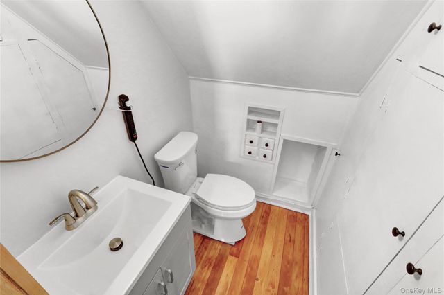 322 S Harvard Road S, Garden City South, NY 11530