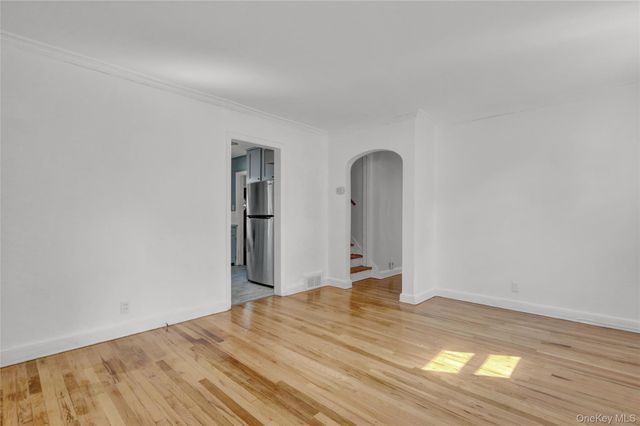 322 S Harvard Road S, Garden City South, NY 11530