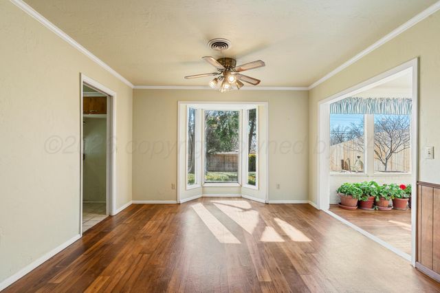 1706 HILLCREST Drive, Canyon, TX 79015