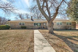 1706 HILLCREST Drive, Canyon, TX 79015