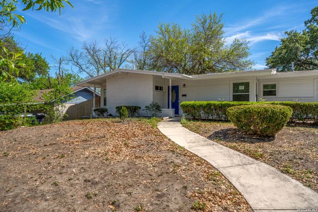 110 Meadowood Lane, San Antonio, TX 78216