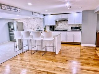 289 Burnham Rd, Lowell, MA 01852