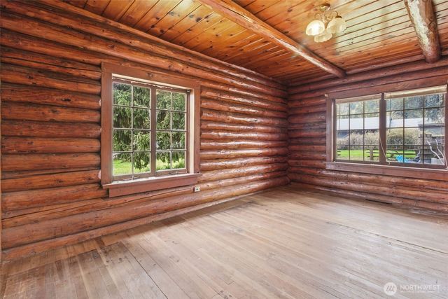 3141 Harris Street Road, Kelso, WA 98626